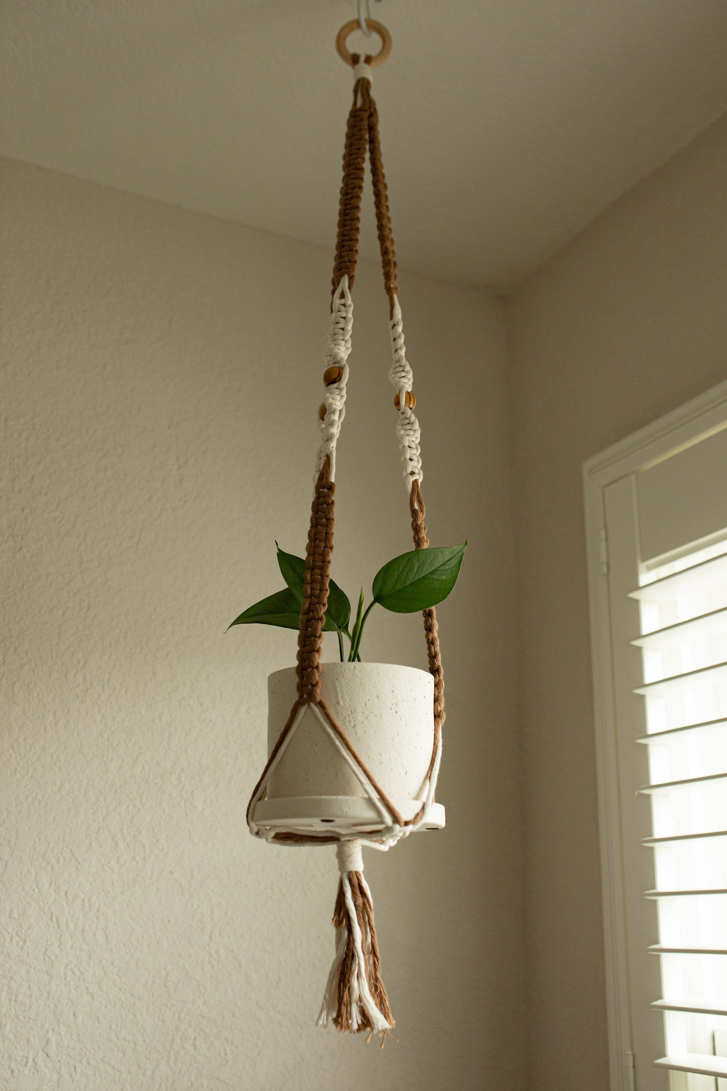 “Circe” Macramé Plant Hanger